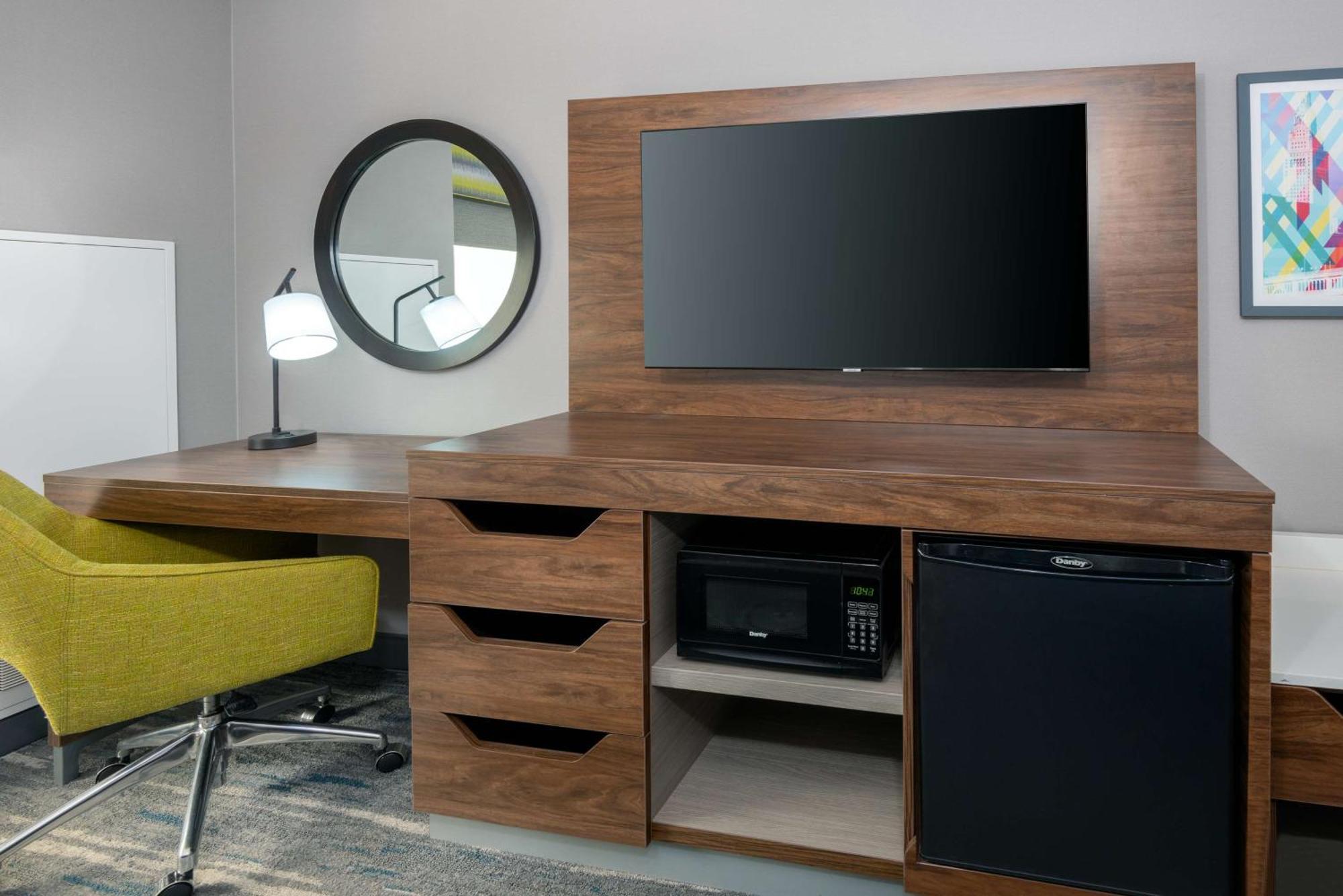 Hampton & Cleveland-beachwood 3* Beachwood