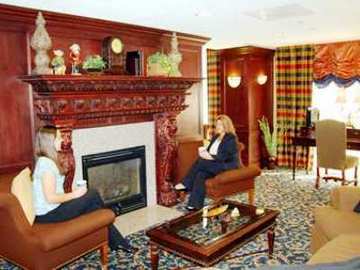Hampton & Cleveland-beachwood Hotel 3*