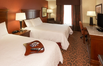 Hampton & Cleveland-beachwood 3*